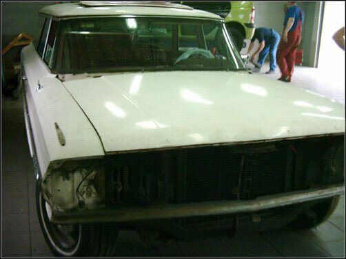 Ford Galaxy Station
